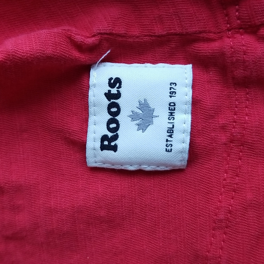 (S) Roots Made in Canada 100% Cotton T-Shirt Canadian July 1st Canada Day Maple - Picture 9 of 9